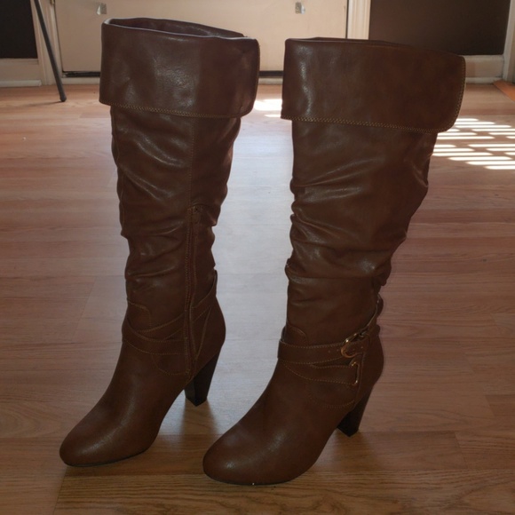 Rampage Shoes - 👢NWOT Rampage Boots Size Size 7